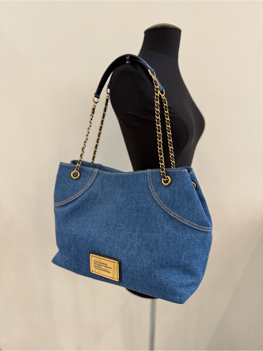 NWT Marc Jacobs medium plaza denim shoulder bag - medium denim